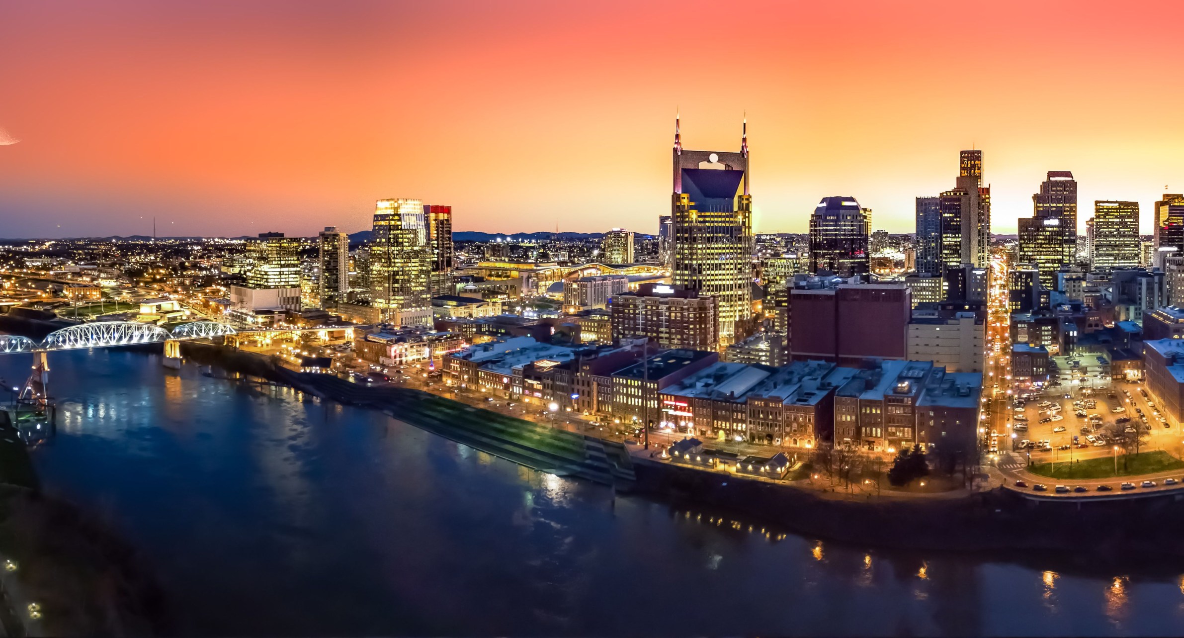 image of Nashville skyline at sunset